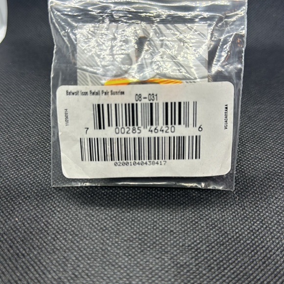 Oakley Men’s Batwolf Sunglasses Replacement Icons O’s logo pair - Picture 4 of 4